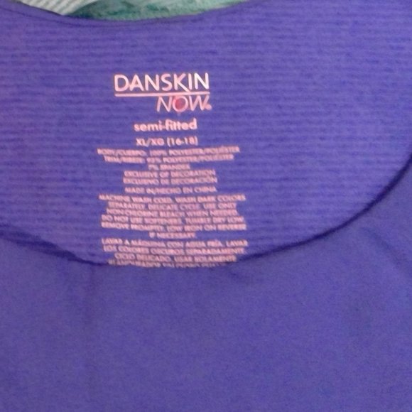 Bundle of 9 Athletic Tops 7of the 8 are Danskin - Picture 5 of 8